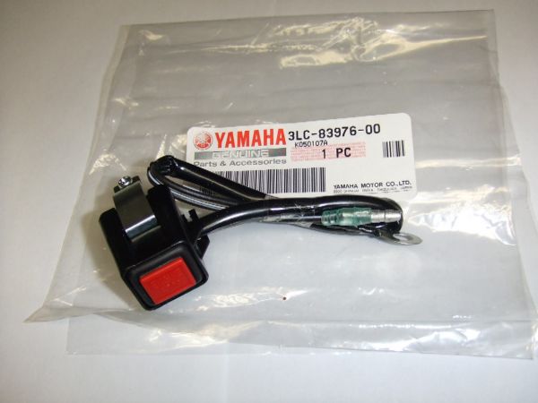 NOS OEM Vintage Yamaha Right Hand Control Switch Assembly 8L8-83976-00 