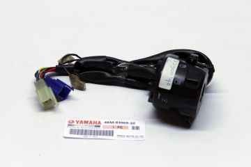4KM-83969-10 Switch handlebar flash light XJ900S