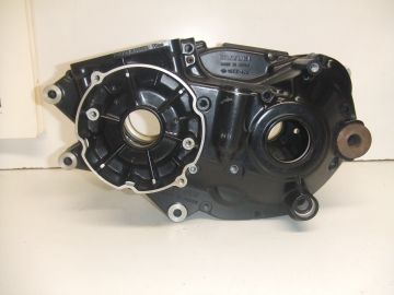 11300-14831 Crankcase ass'y new Suz.RM250XE 1980 and later 