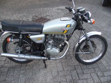 CB125S 1cylinderin super condition
