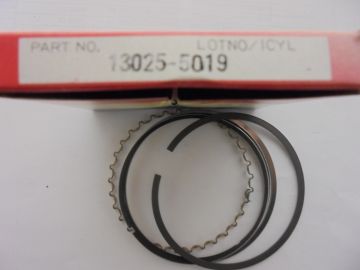 13025-5019 Piston ringset KZ1100