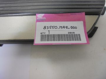 83550-MR5-000 Cover under L.H. PC800
