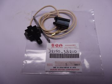 32150-38210 Coil pickup magneto Suzuk DR250  '82-'87 and SP250 '82-'83 models