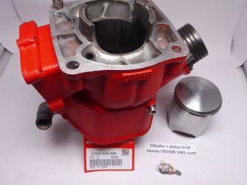 12100-KA4-000 Cylinder with new piston 67mm(fitt steel liner) CR250RB'81 