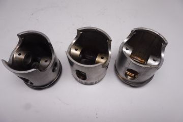 12110-42000-00 Piston 56mm Suz.racing RG500-1-2 and 3 used but perfect 