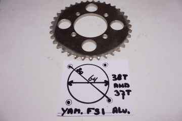 283-25444-00 Sprocket rearwh.Yam.FS1 in aluminium new 4x 37T and 7x 38T