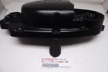 1M1-15431-00 Cover crankcase R.H. Yamaha XS360/DT250/DT400  >>New