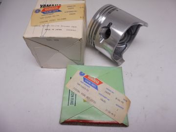 7A9-11631-02-094/11610-01 Piston+rings Generator Yam.I think EC/EF2000-2600 and 2800 new