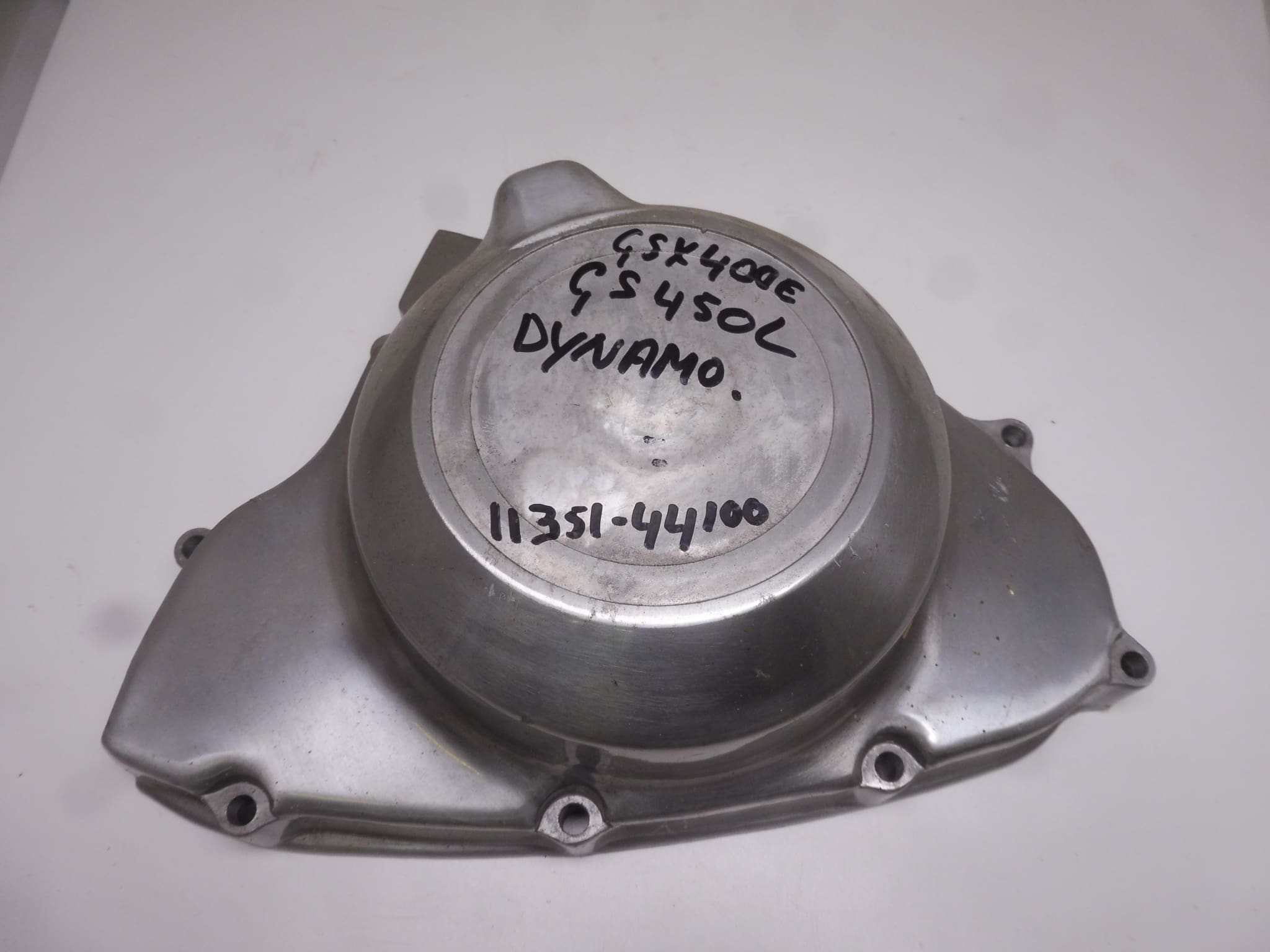11351-44100 Cover dynamo/stator Suzuki GSX 400E / GS 450E/L new