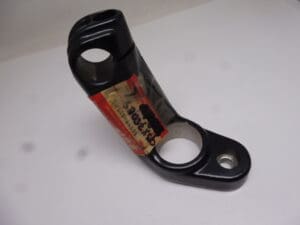 56211-31301 Holder handle bar L.H. Suzuki GSX750 ES/EF new