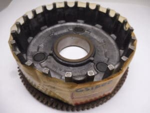 21200-49002 Gear assembly clutch house Suzuki GS1000 original new