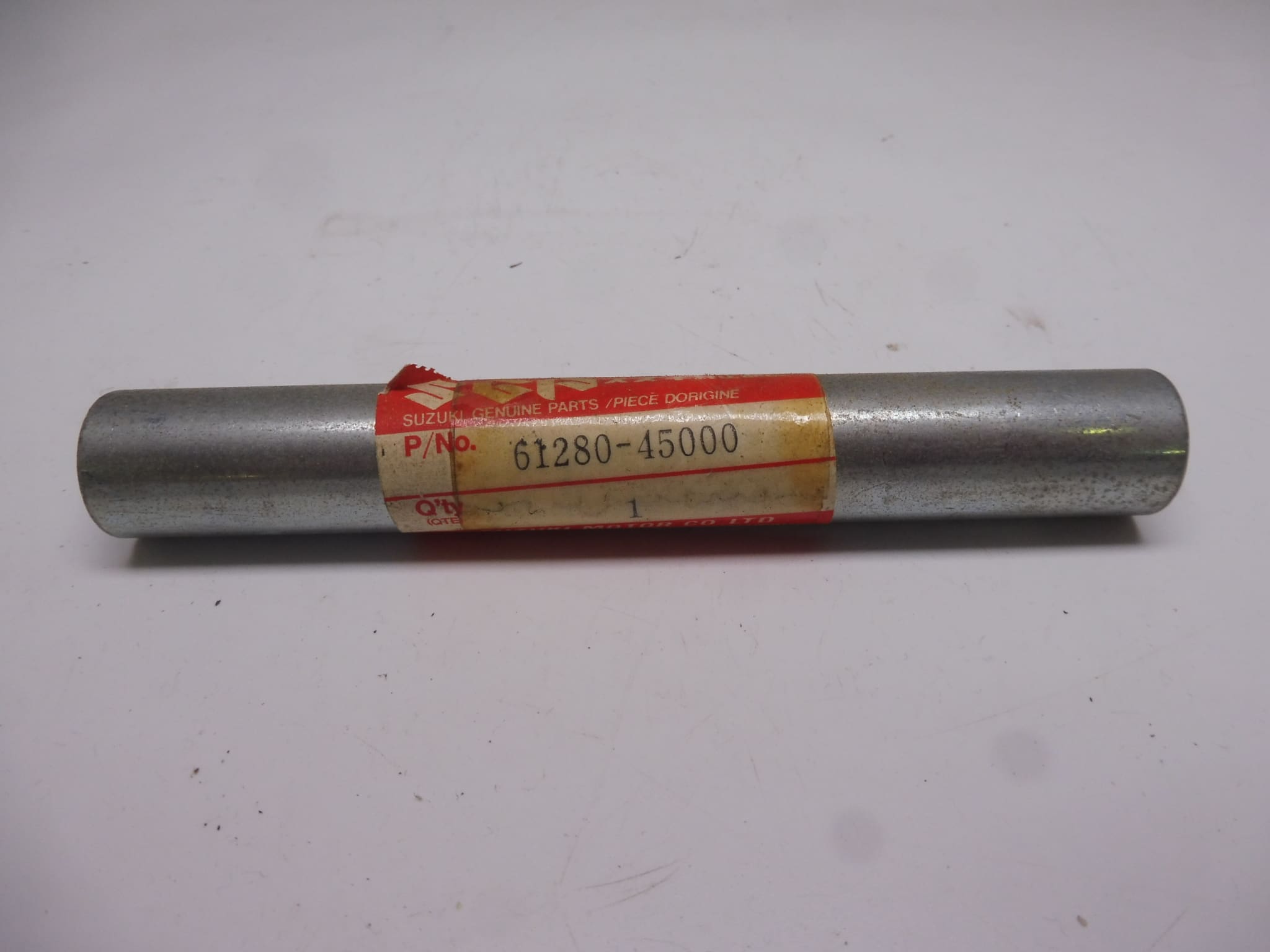 61280-45000 Spacer swingarm Suzuki GS 550/750 original new
