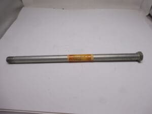 61211-49000 Shaft swingarm Suzuki GS 1000/GSX 1100 original new