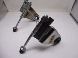 Alternative view of 11036-1031 Bracket headlamp Kawasaki KZ305/LTD used