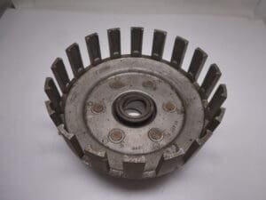Alternative view of 21200-18002 Gear assembly clutch house Suzuki GT250 original used