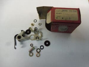 30202-001-024 Breaker contact assy Honda C100/105/110/111/115 new