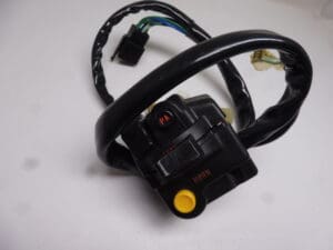 35200-460-791 Switch assy winker Honda CB650/CB750 new