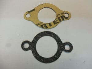 13125-15000 Gasket Suzuki carb.to cyl. T/GT500  copy as orig.
