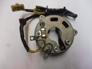 31400-33011 Alternator generator Suzuki GT380/550 used
