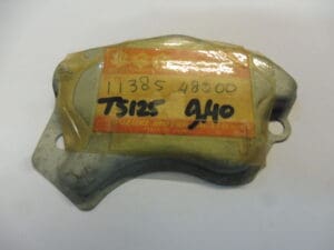 11385-48000 Cover oil pump Suzuki TS 125 new