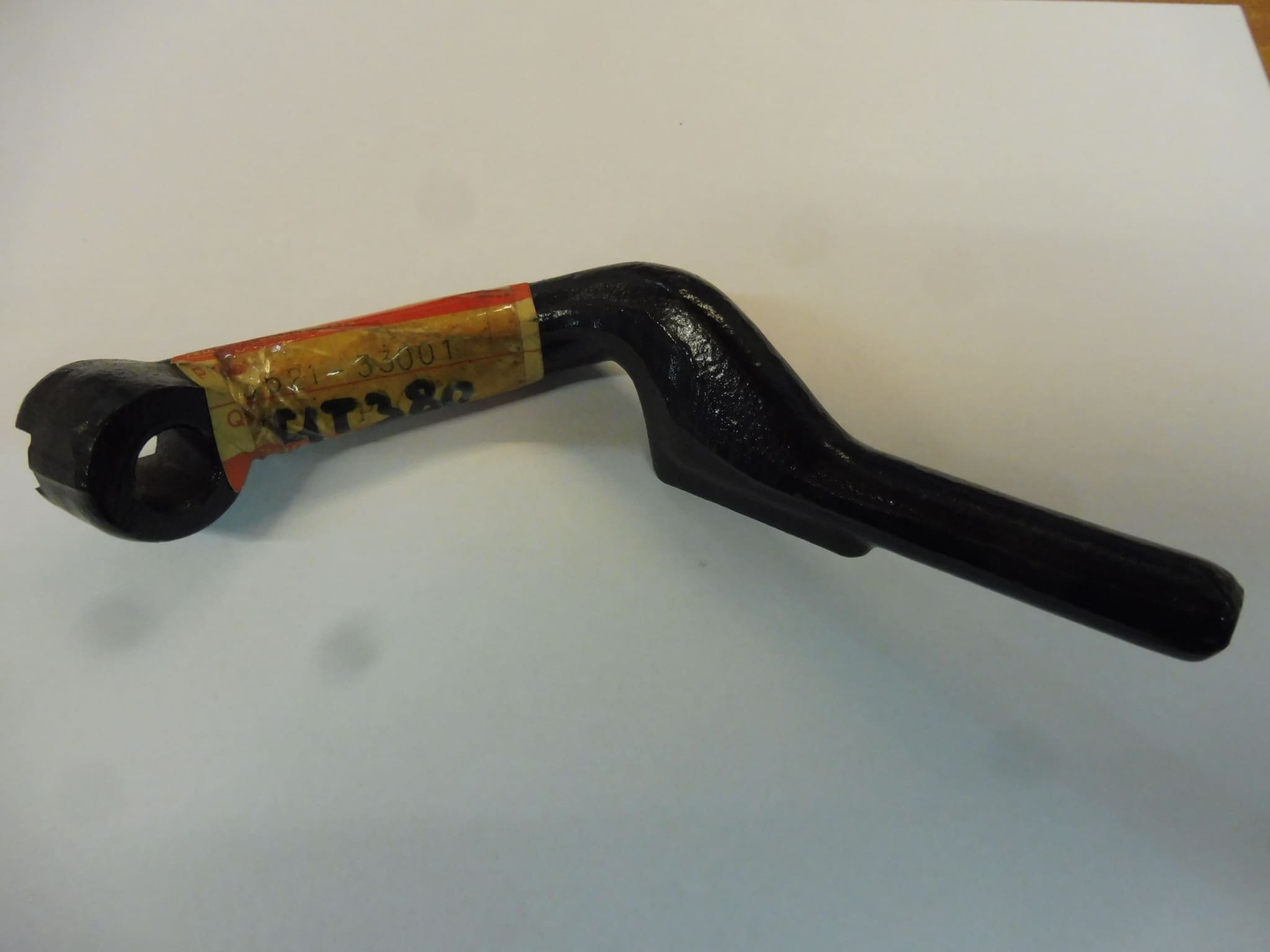 43521-33001 Bar footrest L. Suzuki GT380/GT550 new