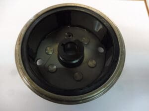 Alternative view of 32102-32450 Flywheel magneto Suzuki DR400/SP400/GN400 new