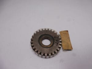Alternative view of 360-17151-00 Gear 5th gear 27T Yamaha RD250 / RD350 original new