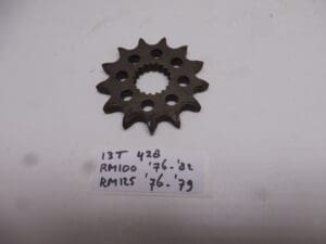 27511-41700  Front sprocket RM 100'76-'79/RM 125 '76-'82 13T new