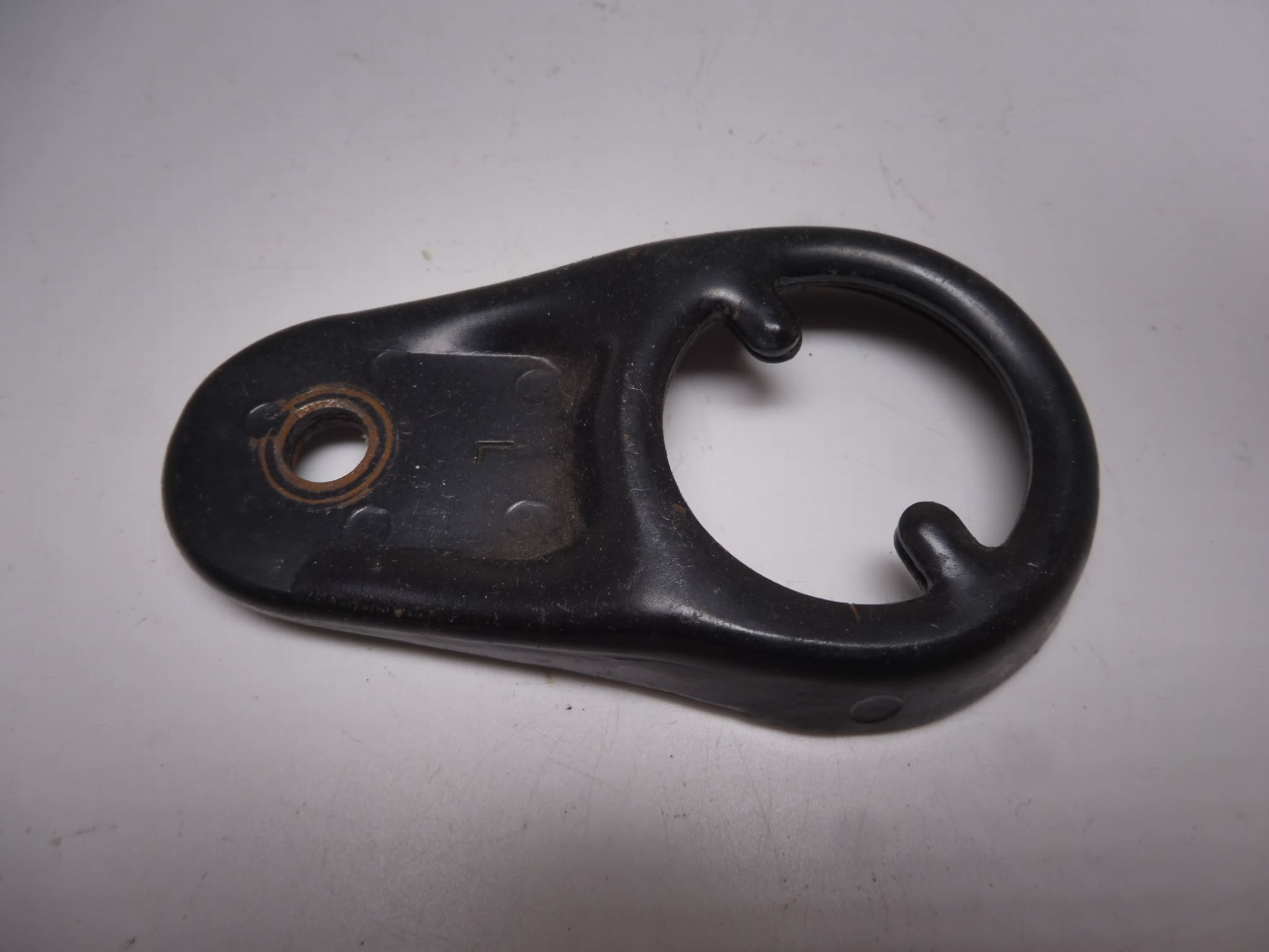 1E6-83368-00 Bracket turn signal L. Yamaha XT500 '76 original as new