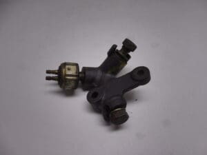 Alternative view of 43061-002 Joint three way with switch Kawasaki many types orig. used