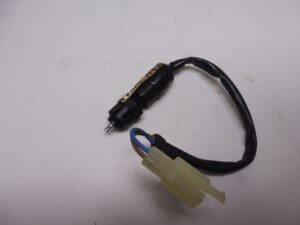 27010-1152 Brake lamp switch Kawasaki ZX & ZN