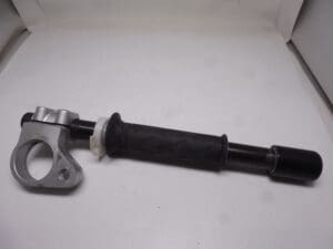 Alternative view of 56211-19C11 Holder handle bar R. Suzuki GSX600F '97-'03 complete used