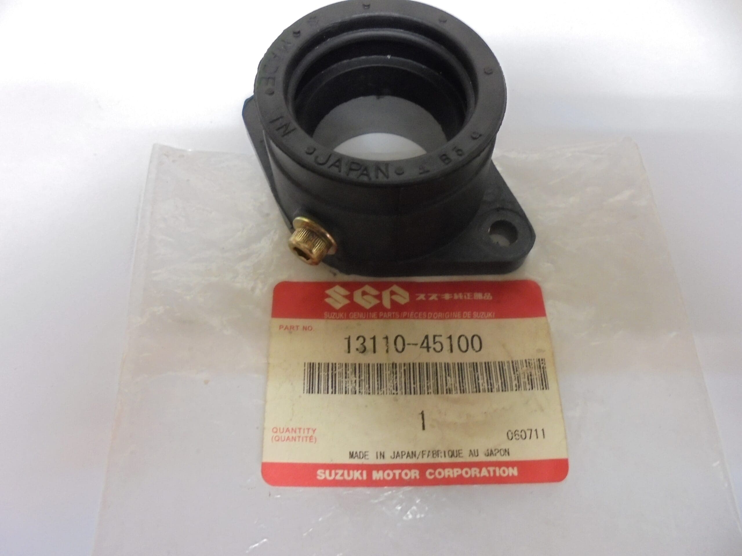 Suzuki - 13110-45100_1 - GS850 - Carburetor