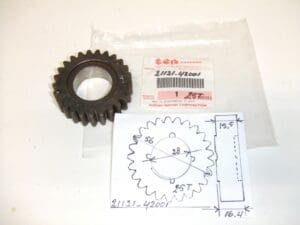 Suzuki - 21121-42001 new_1 - RG500 - Transmission