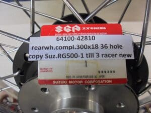 Suzuki - 64100-42810 - RG500 -1 till 6 Rear Wheel complete