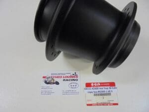 Suzuki - 64111-42000_1 - RG500 - Rear Wheel