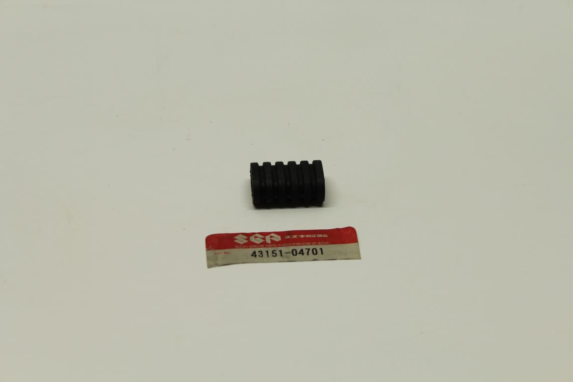 43151-04701 Rubber peg brake and gear shift pedal GSX600F / GSX750 / GSXR750 / GSXR1100