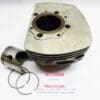 Suzuki Cilinder links 2de overmaat met zuiger origineel onderdeelnummer 11220-15301 + piston |Theo Louwes Motoren en Race