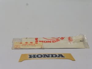 Honda - 77209-ML7-700ZC - VF750 - Sticker / Decal