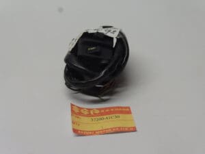 Suzuki Switch assembly right side original part number; 37200-41C30 | Theo Louwes Motors and Racing