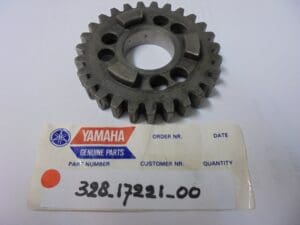 328-17221-00 Gear 2nd wheel Yamaha 27T new TD-TR3 / TZ250-350 A Till G models