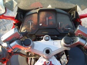 Alternative view of VFR750F used bike in good condition
