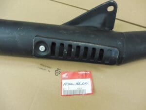 Honda - 18300-166-010 - MB5 - Exhaust