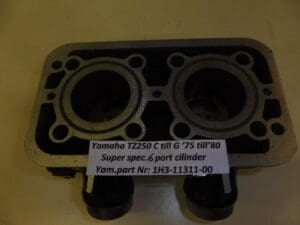 Yamaha - 1H3-11311-00 - TZ250 C/D/E/TZ250 F/G - Cylinder