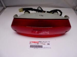 Yamaha - 4BP-84710-00 - XJ600 diversion/XJ900 diversion - Head light