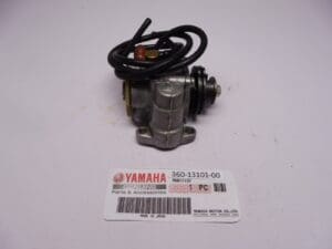 Yamaha - 360-13101-00 - RD350 - Oil Pump & Meter