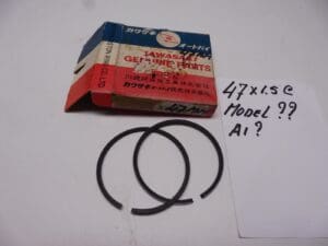 Ringset piston 47 x 1.5C Kawasaki 250cc?? new