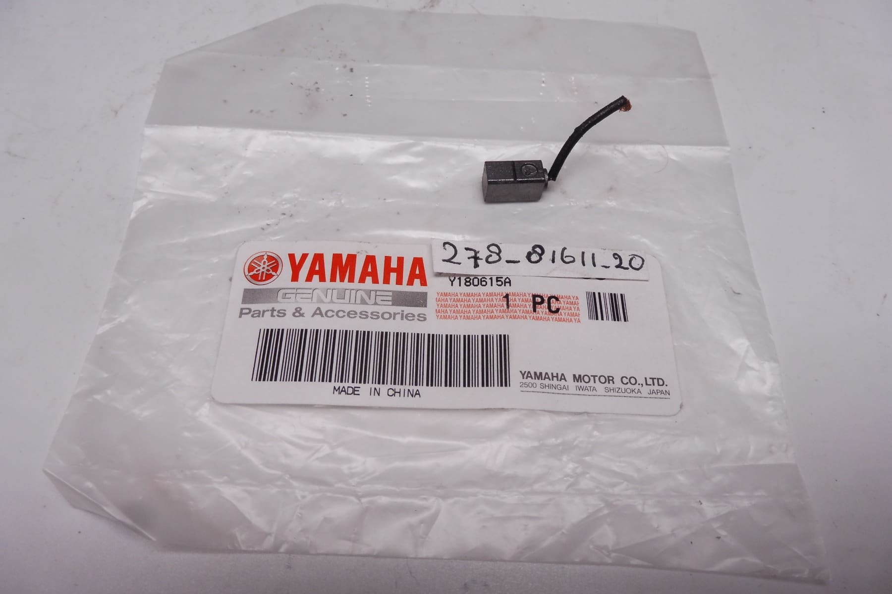Yamaha Brush 1/2 set alternator original Part number 278-81611-20 |Theo Louwes Motors and Racing