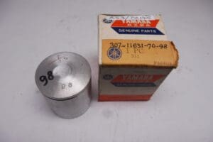 Yamaha - 307-11631-70-98 Piston -42.98 TA125/AS1-3 - Piston