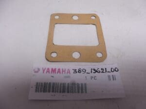 389-13621-00 Gasket readvalve Yam.RD125-200 '72 up